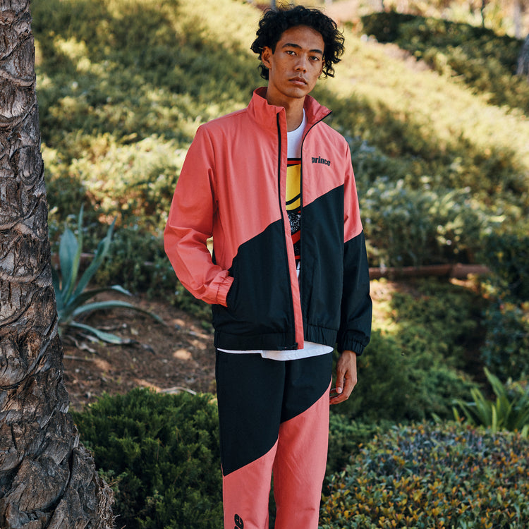 Approach Nylon Jacket - Dust Red